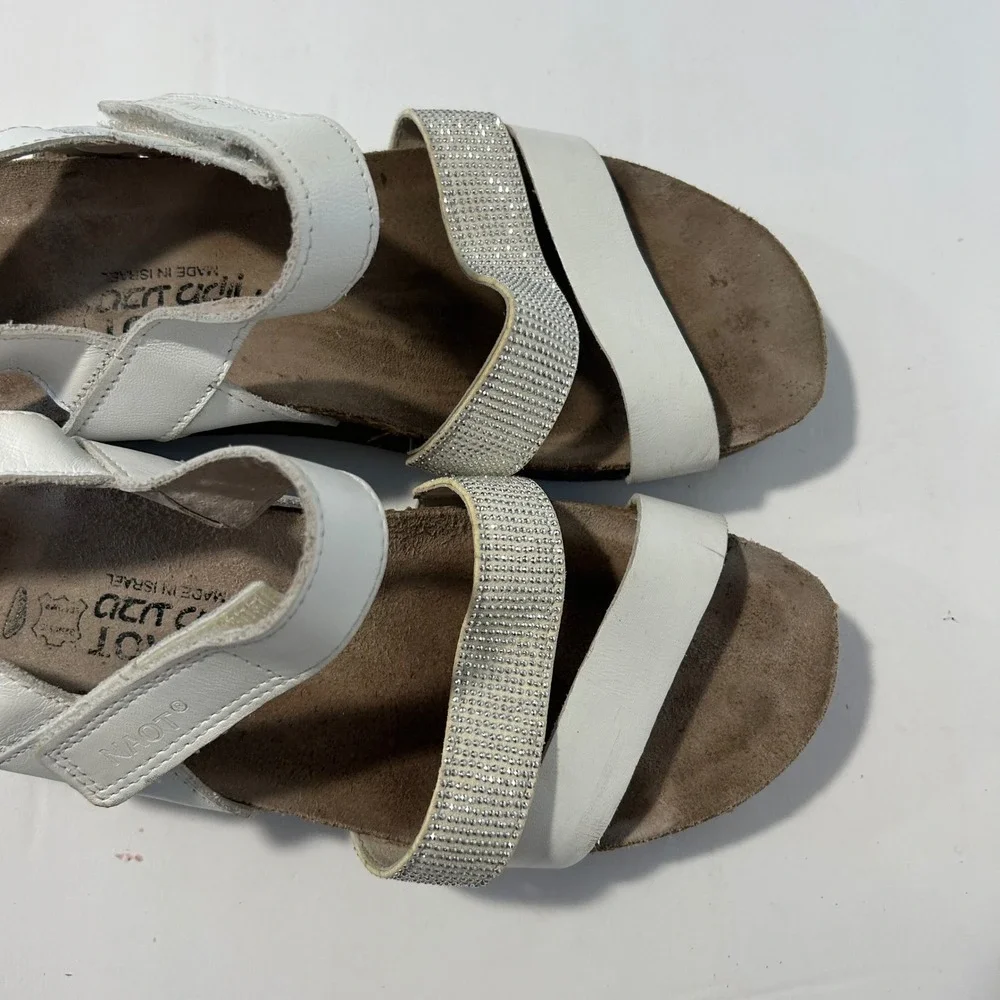 Naot leather sandals